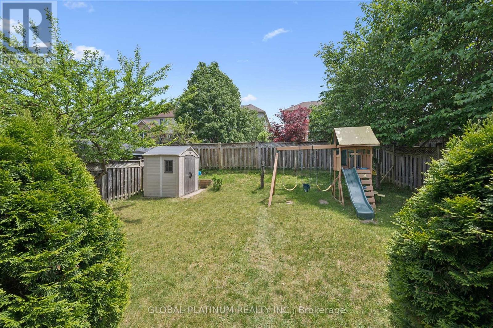 244 DOON SOUTH DRIVE - 33