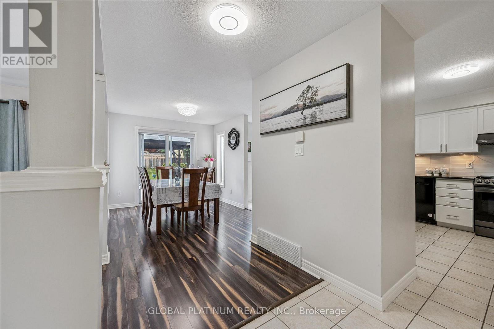 244 DOON SOUTH DRIVE - 8
