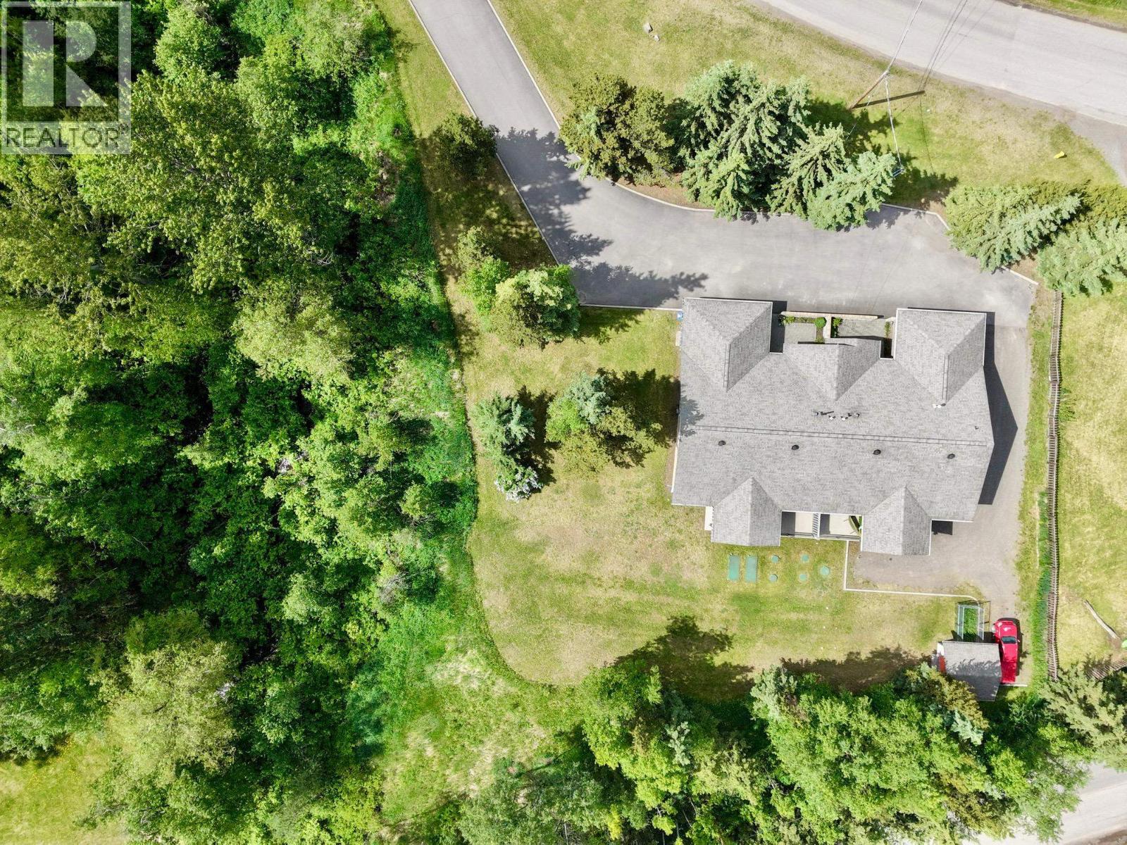 #A-B 3640 VICTORIA DRIVE - 39