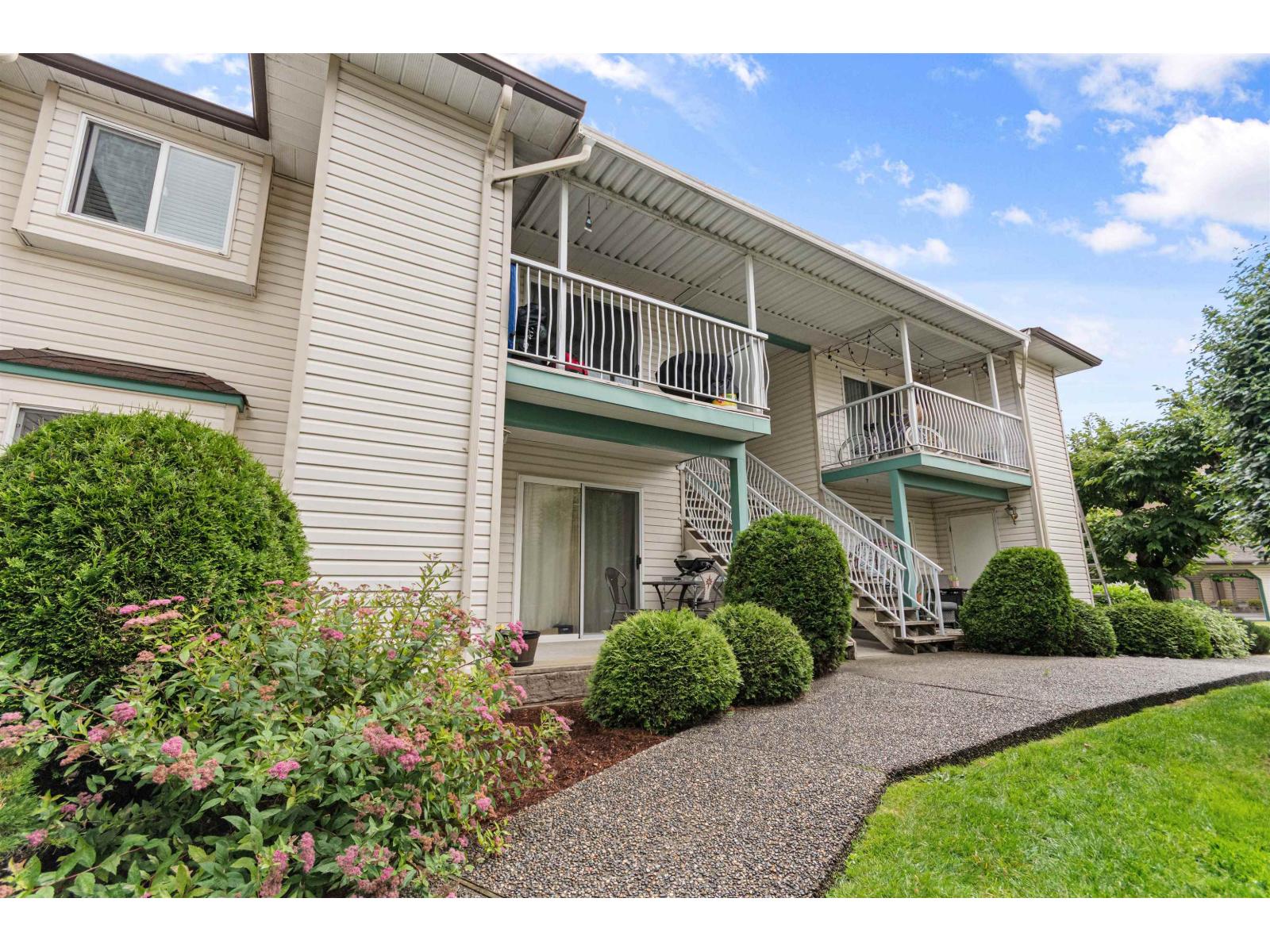 50 45640 STOREY AVENUE, Sardis West Vedder