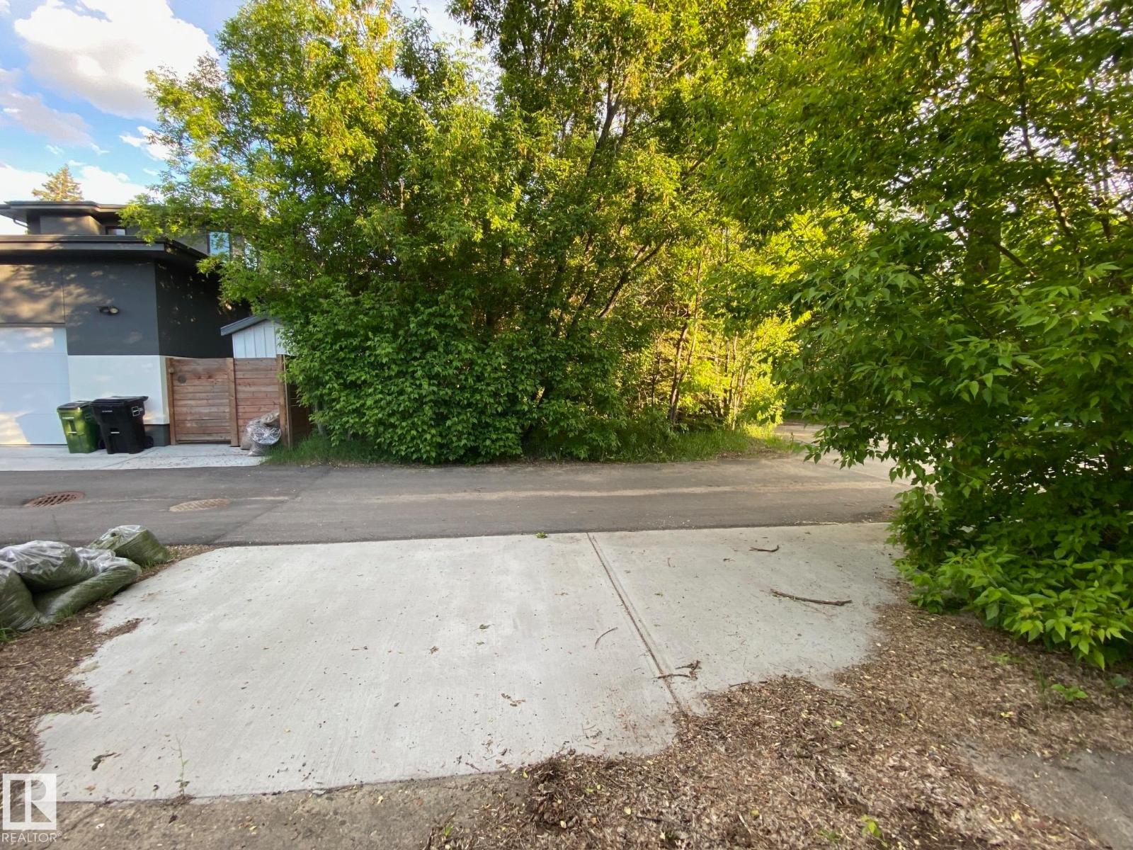 9143 78 AV NW — photo 13