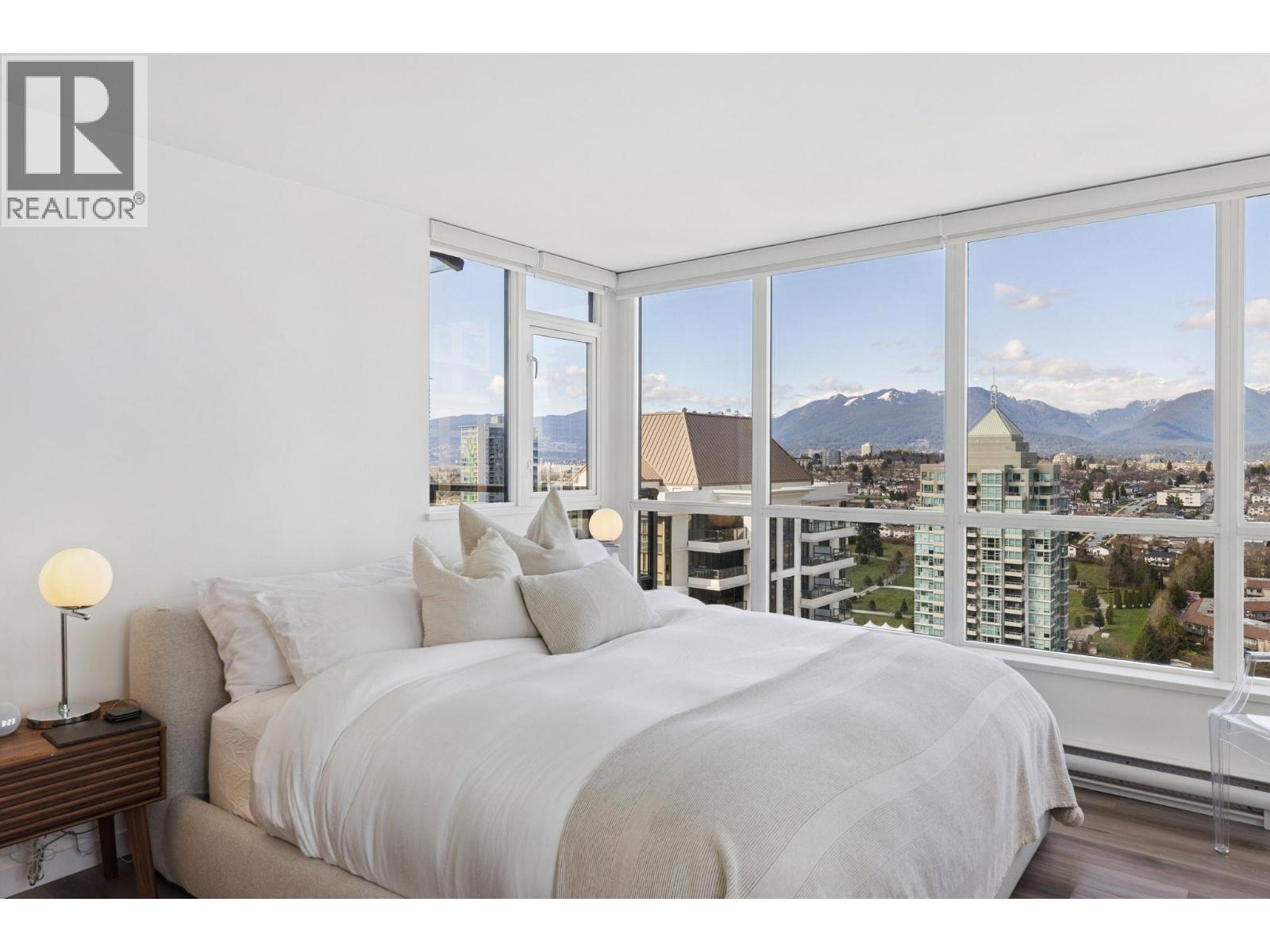 3203 2138 MADISON AVENUE, Burnaby