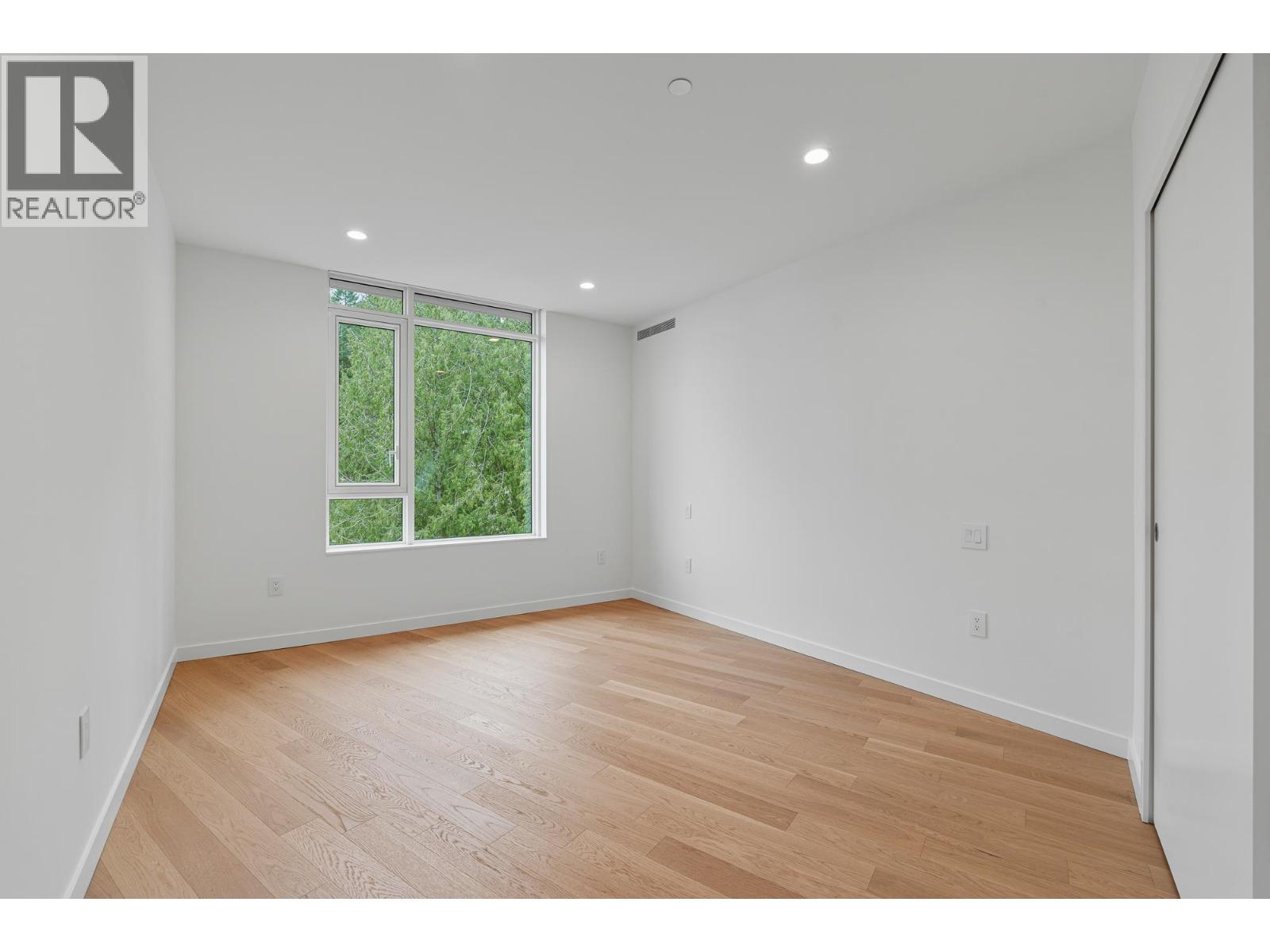 1100 3963 UPLANDS WAY, West Vancouver
