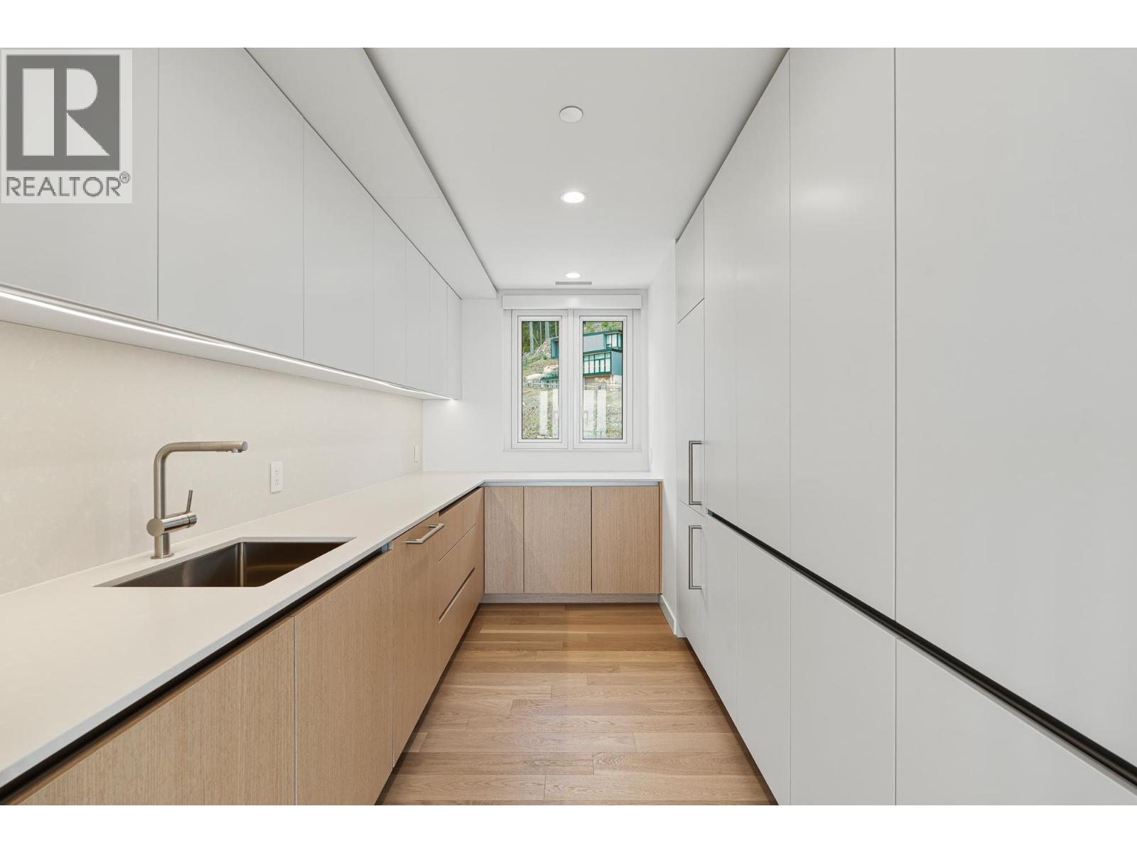 1100 3963 UPLANDS WAY, West Vancouver