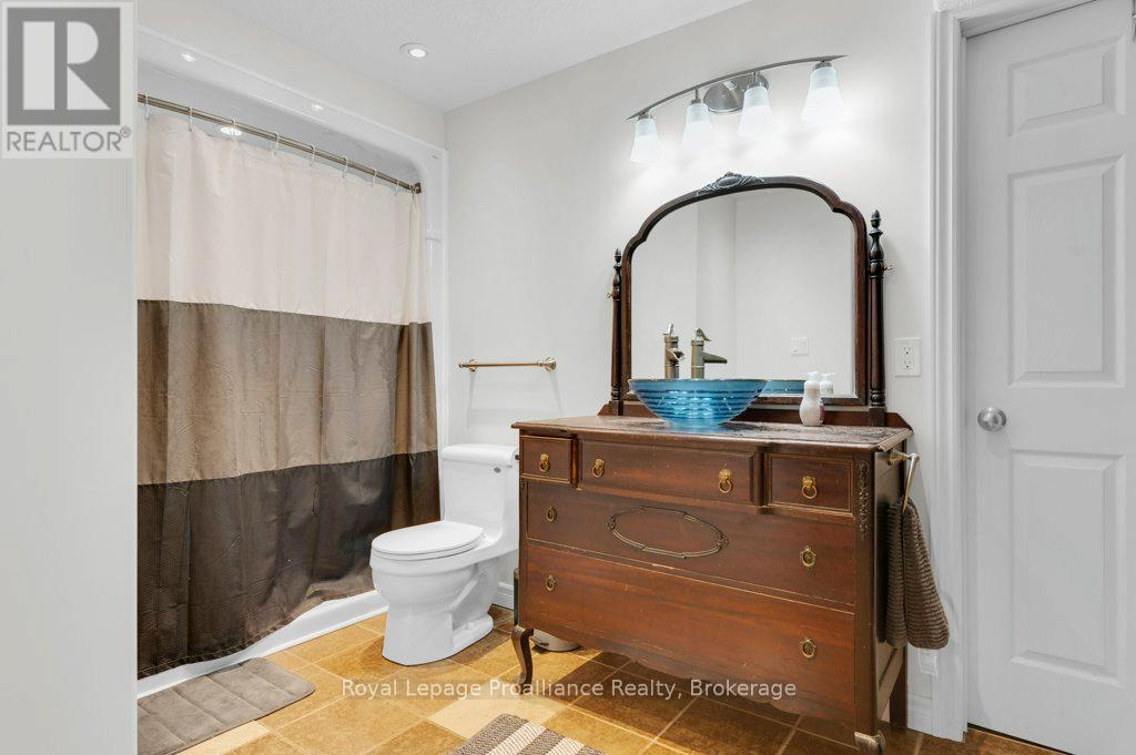 35 RIDGEVIEW LANE - 24