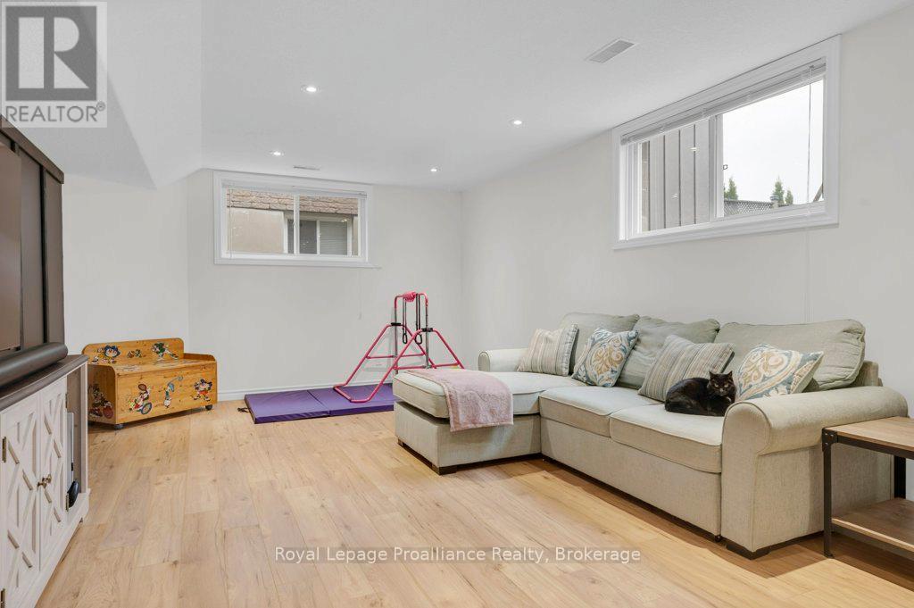 35 RIDGEVIEW LANE - 27
