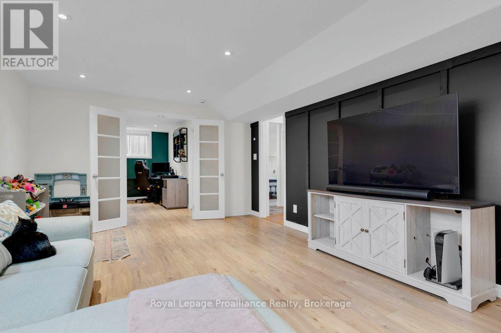 35 RIDGEVIEW LANE - 28