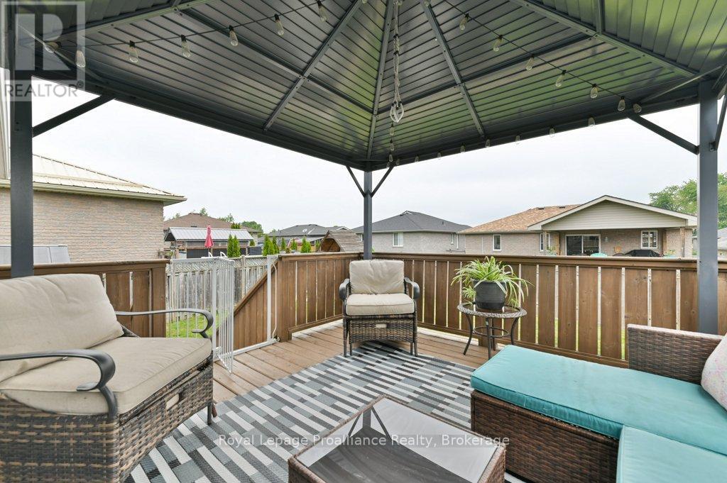 35 RIDGEVIEW LANE - 31