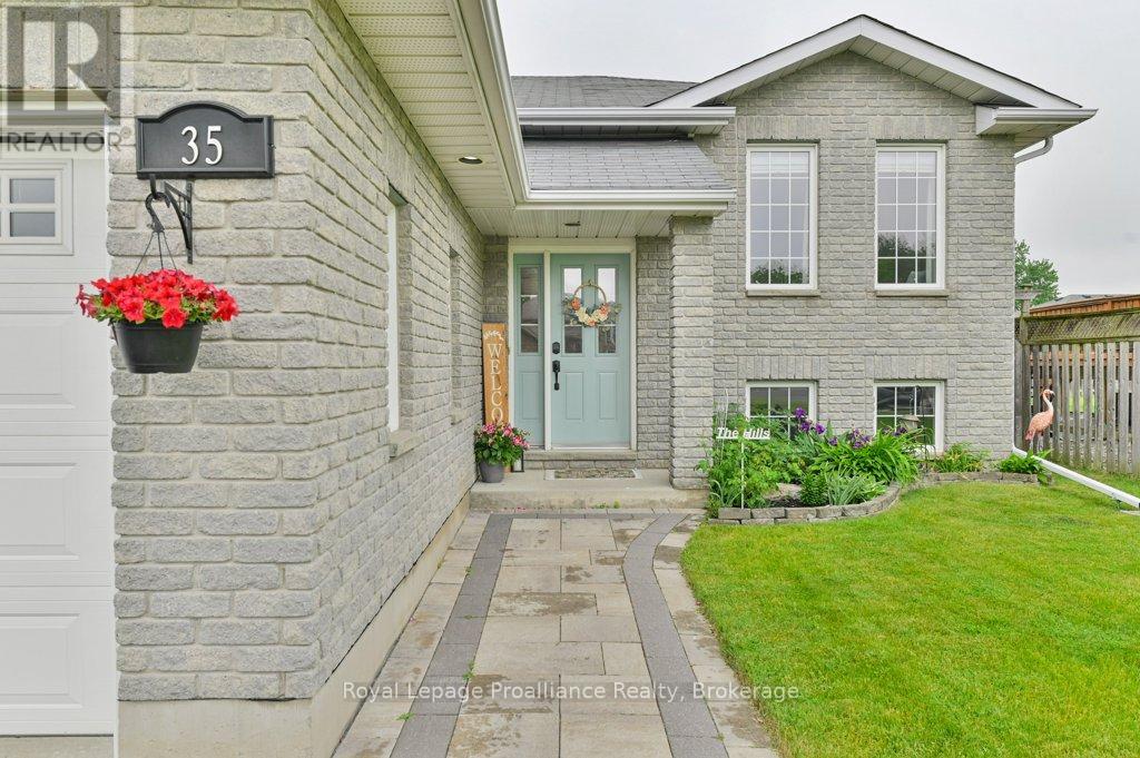 35 RIDGEVIEW LANE - 4