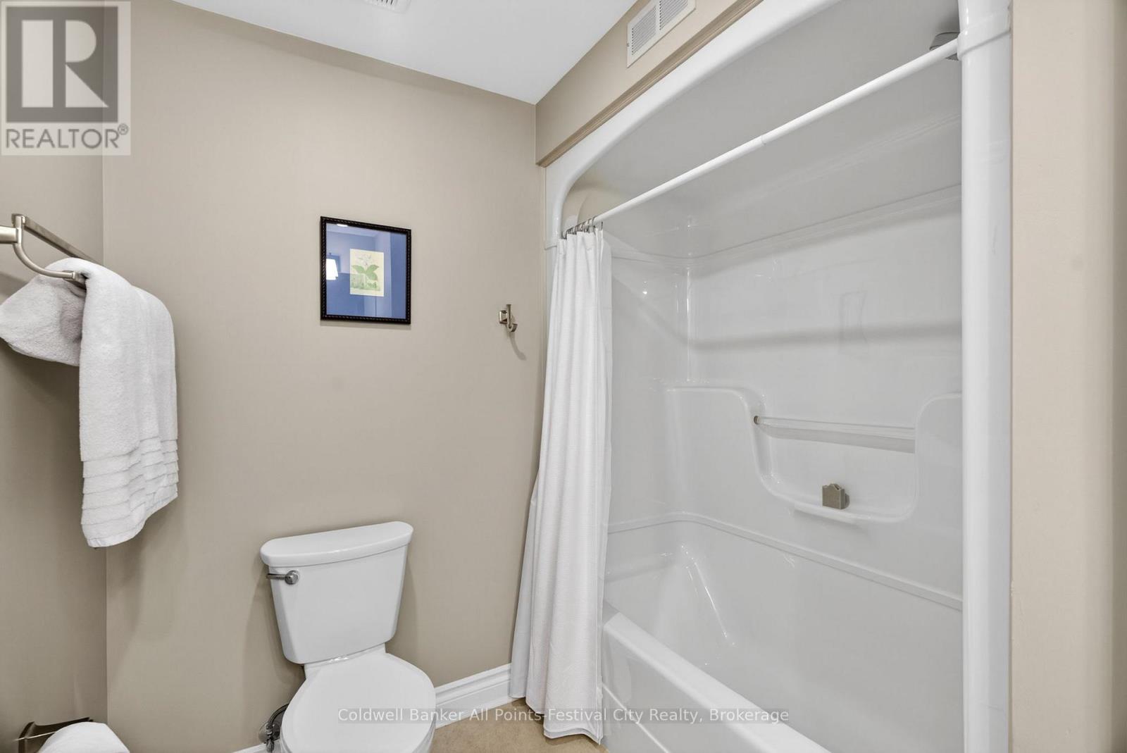 259 DINSLEY STREET - 31