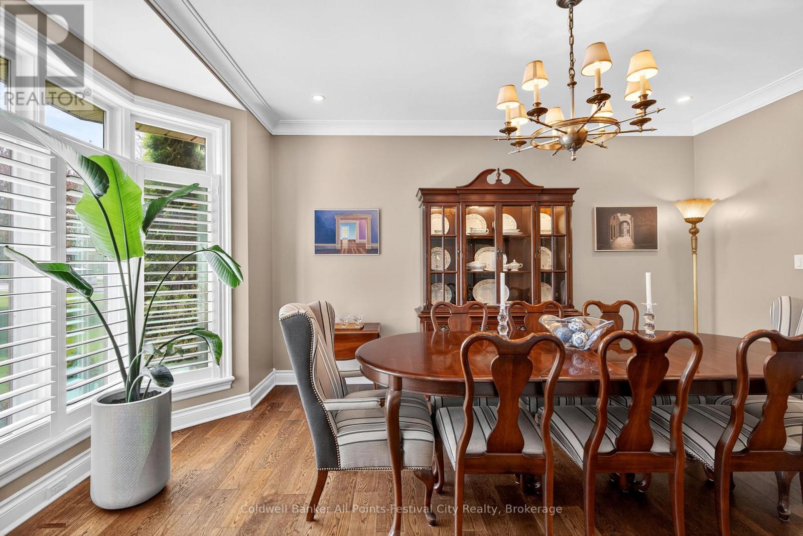 259 DINSLEY STREET - 9