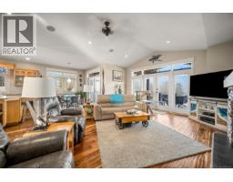 Great room - 91 Larwood Rd, Campbell River, BC V9W1S3 Photo 17