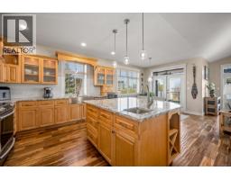 Entrance - 91 Larwood Rd, Campbell River, BC V9W1S3 Photo 9