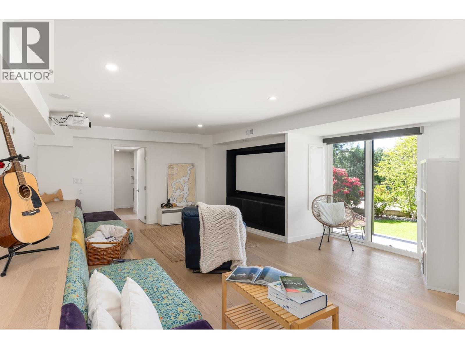 6485 MADRONA CRESCENT, West Vancouver