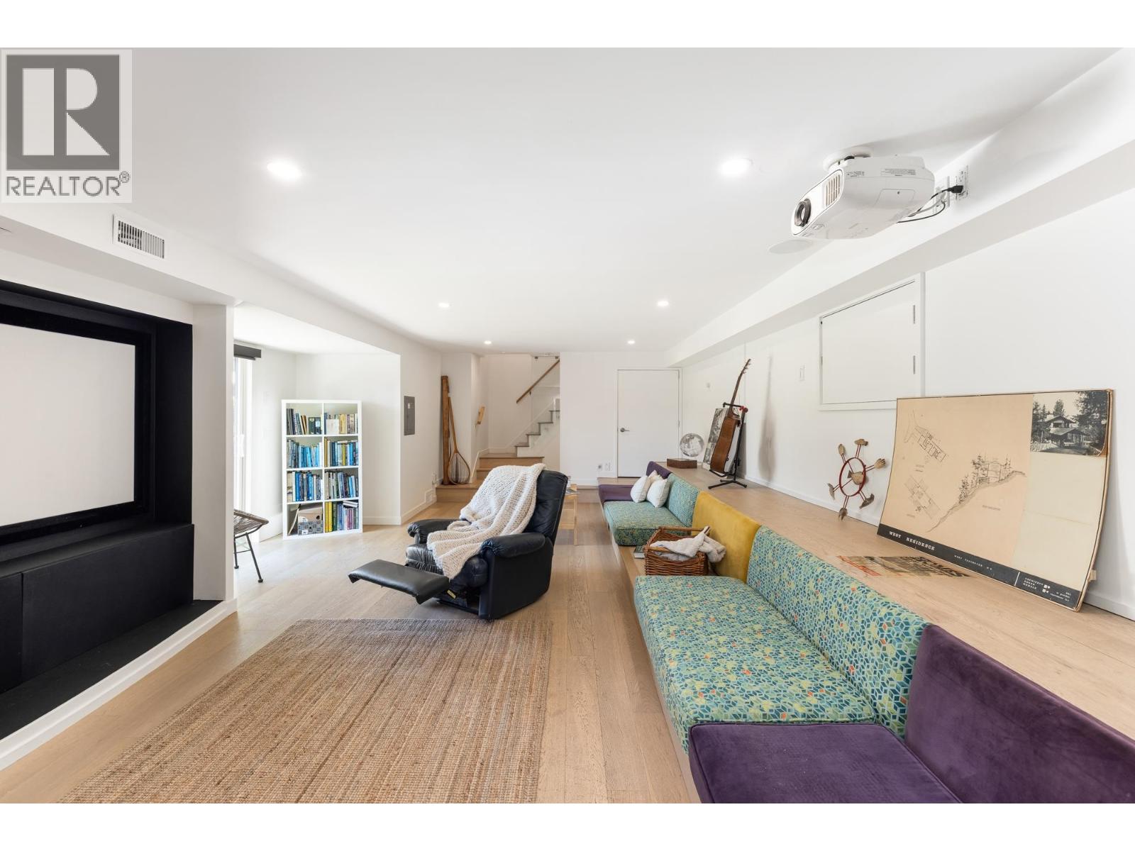 6485 MADRONA CRESCENT, West Vancouver