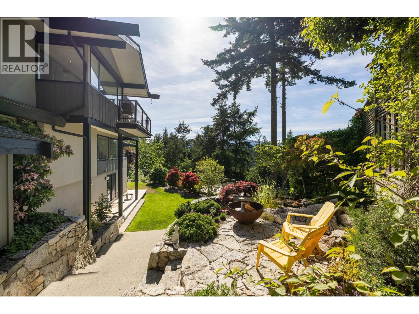 6485 MADRONA CRESCENT — photo 3