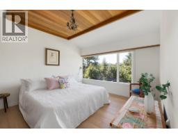 6485 Madrona Crescent, West Vancouver, BC V7W2J7 Photo 22