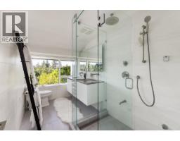 6485 Madrona Crescent, West Vancouver, BC V7W2J7 Photo 25