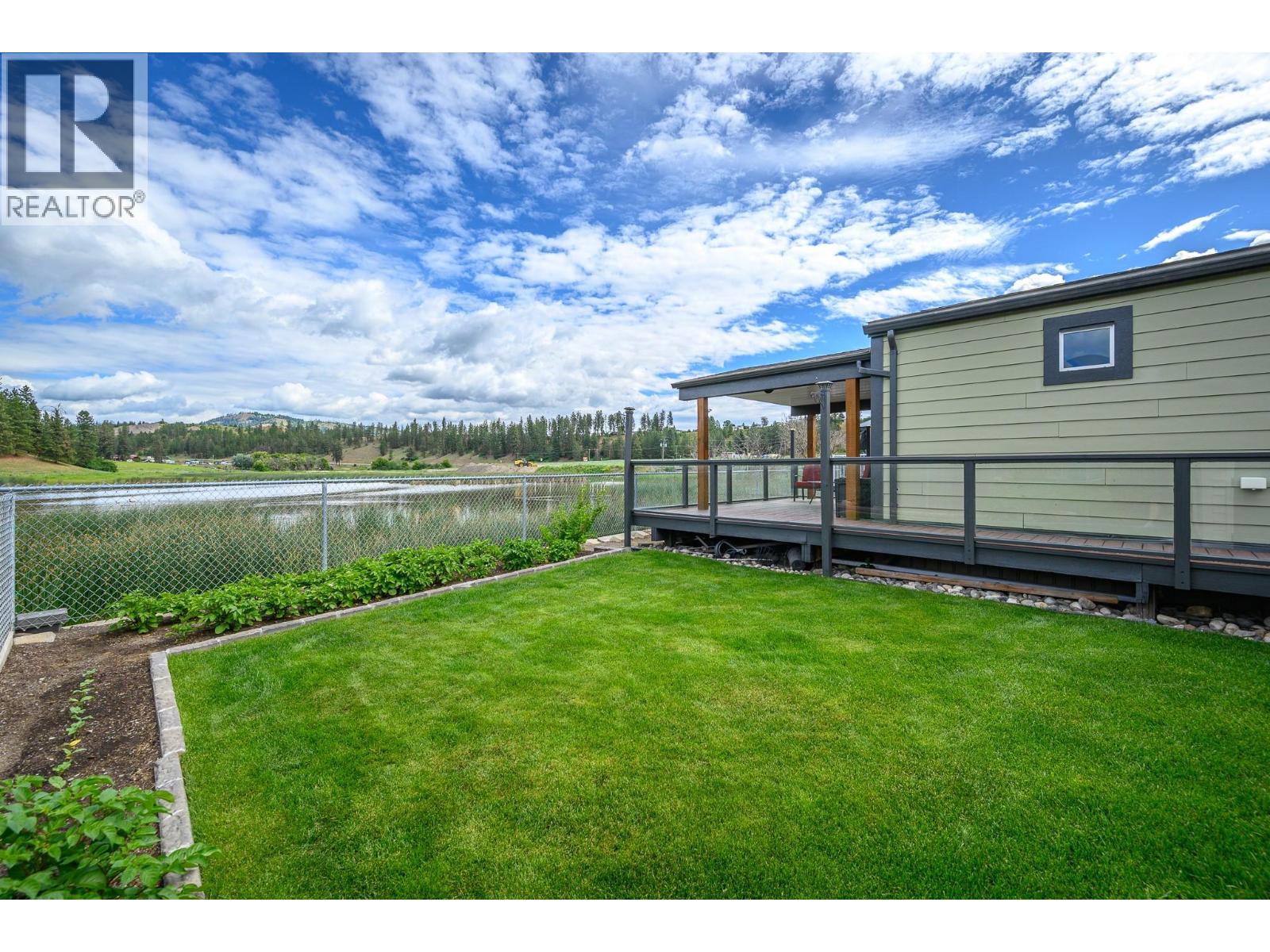 106 12560 Westside Road, Vernon