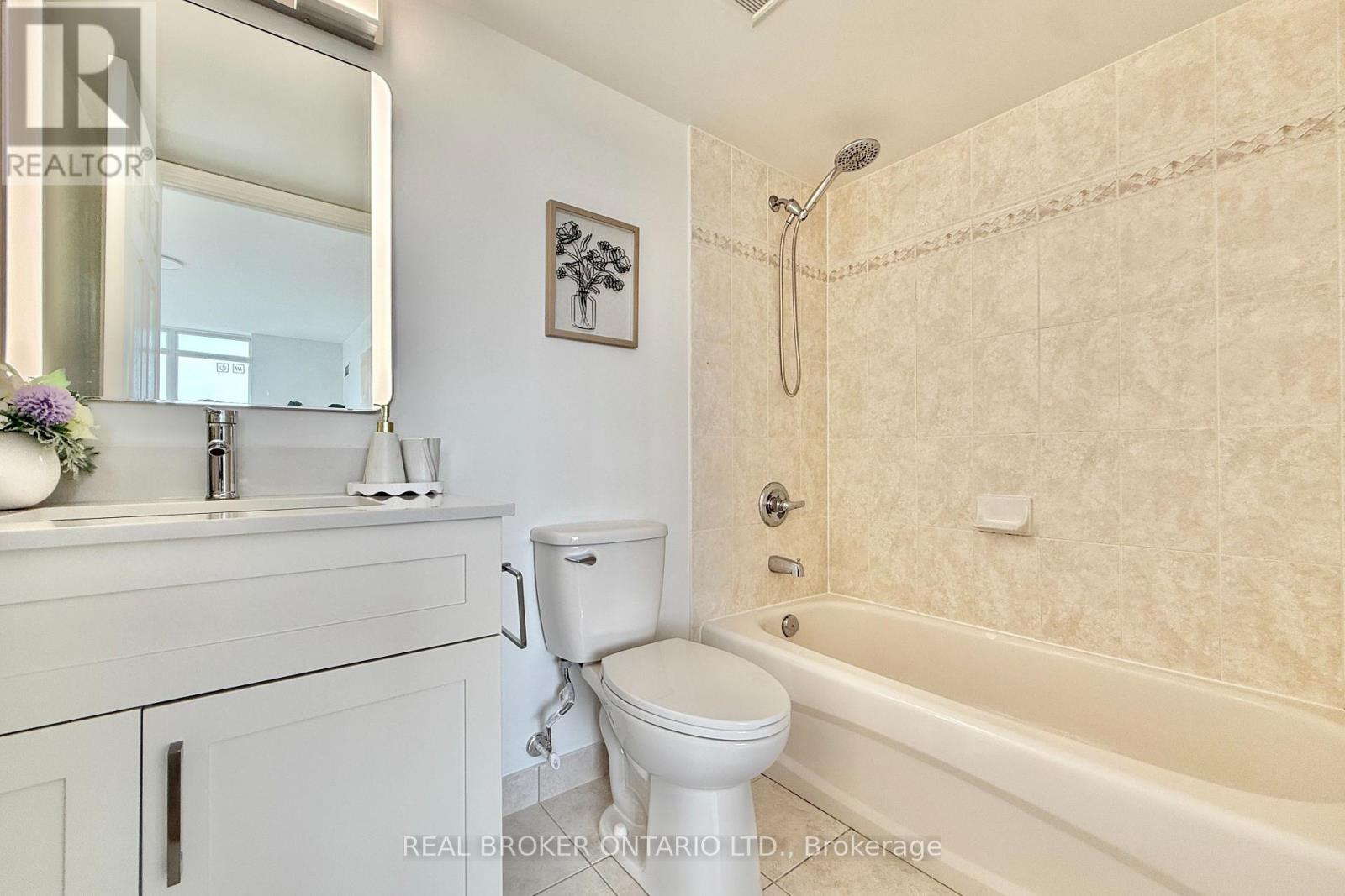 #611 130 POND DRIVE - 20