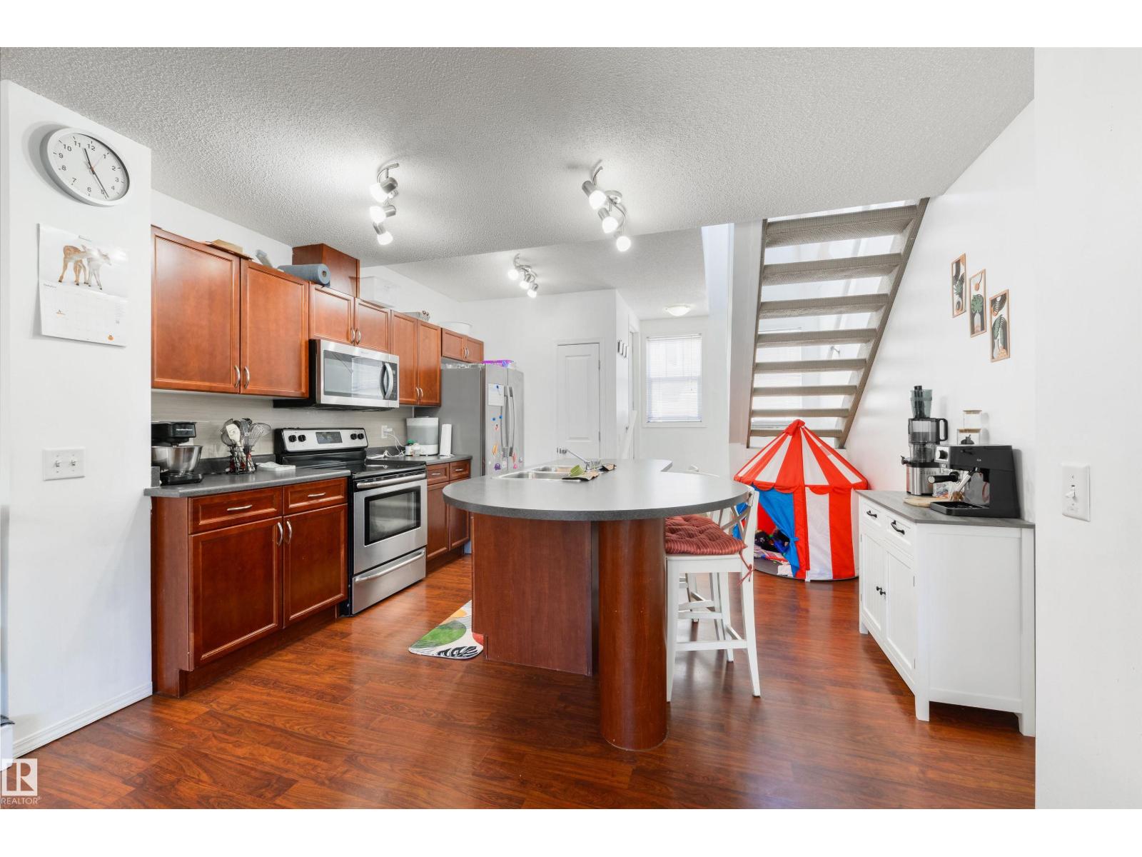 #189 5604 199 ST NW — photo 16