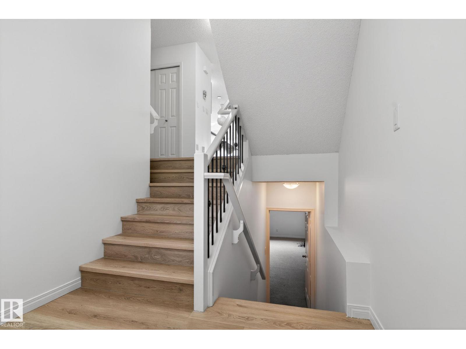 3806 POWELL WD SW - 12