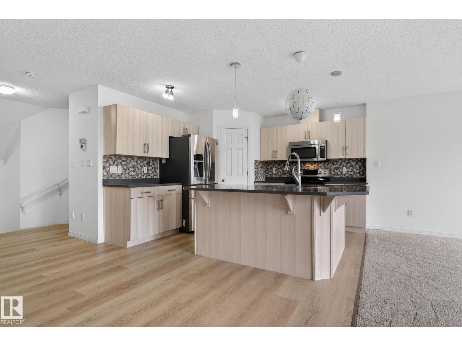 3806 POWELL WD SW - 15