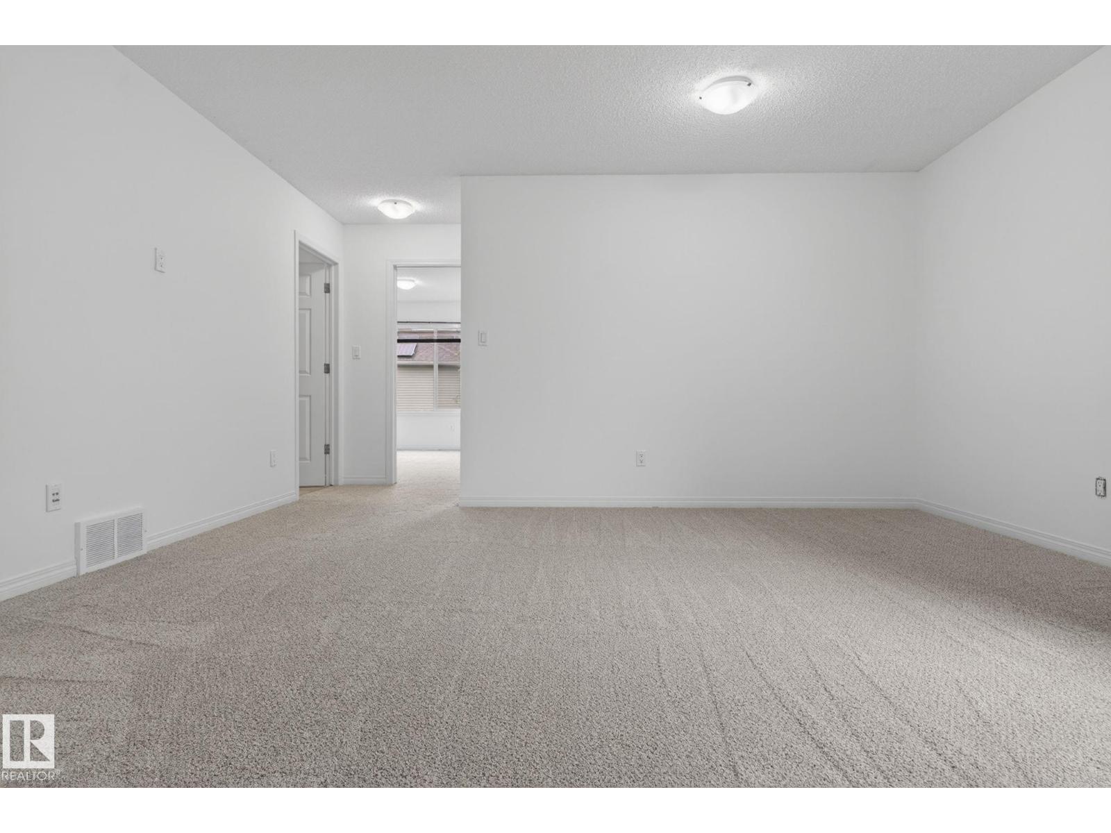 3806 POWELL WD SW - 31