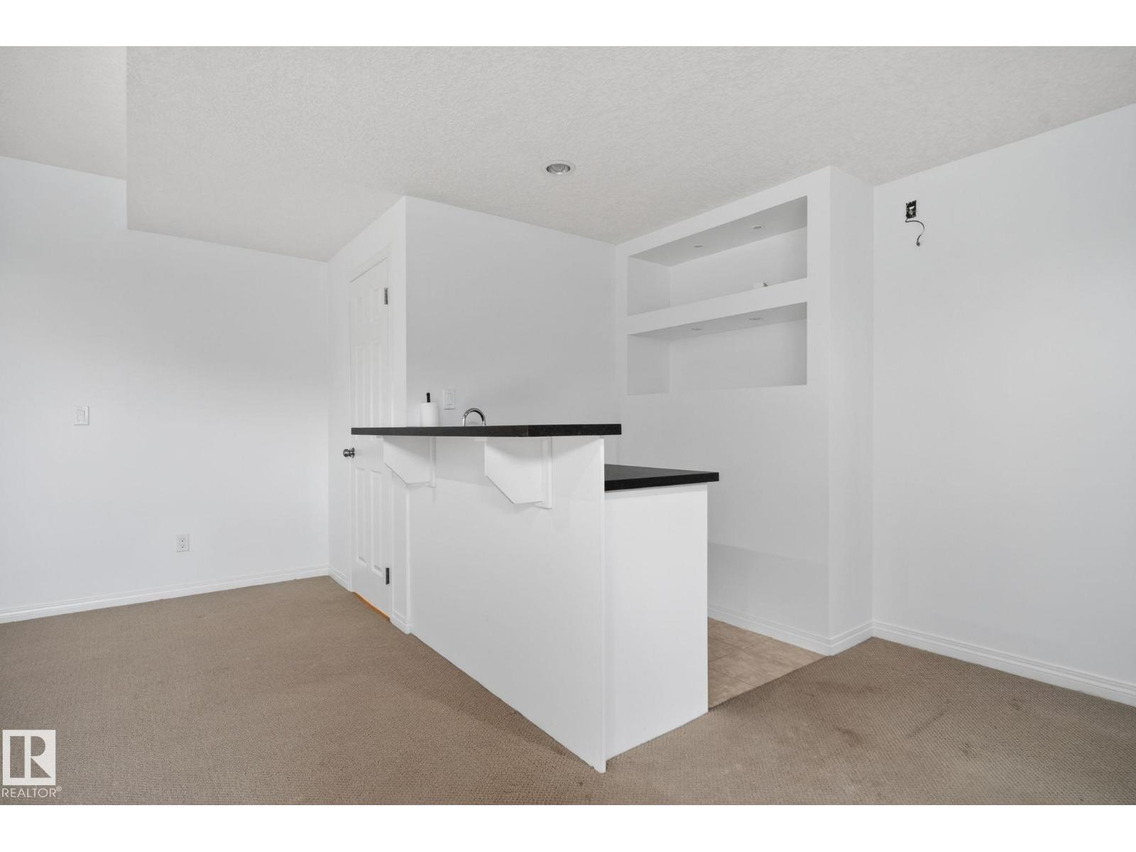 3806 POWELL WD SW - 56