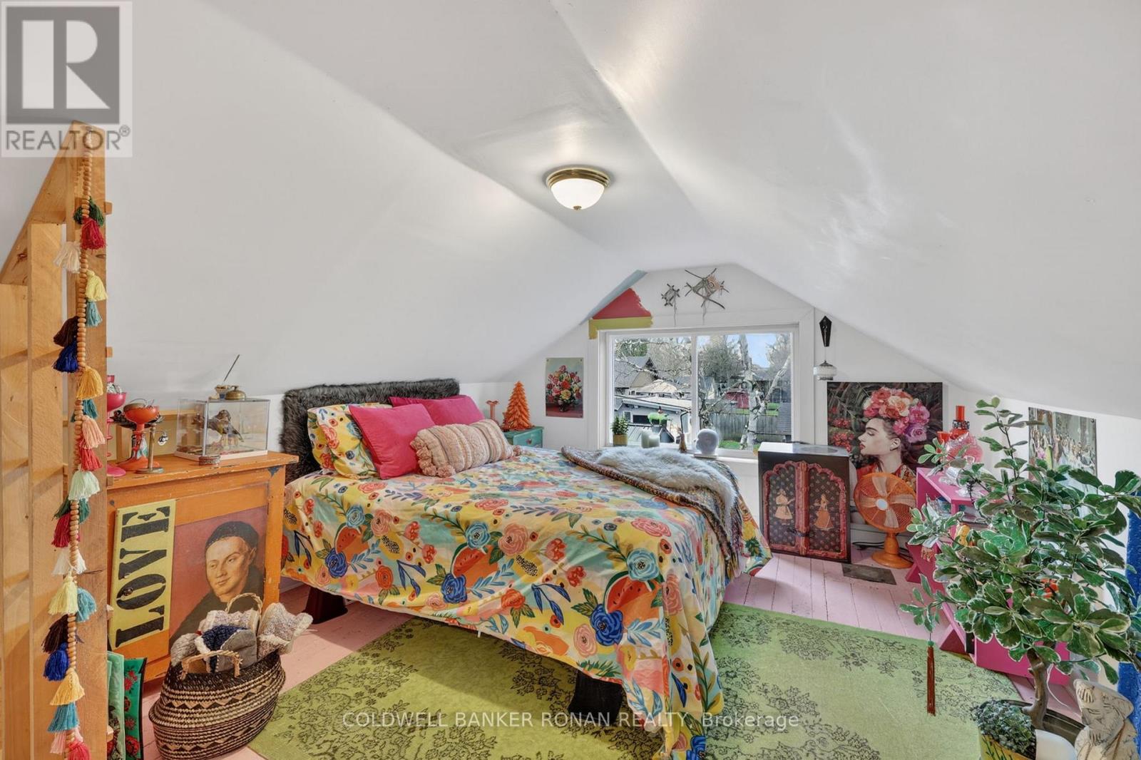 87 WELLINGTON STREET E - 23