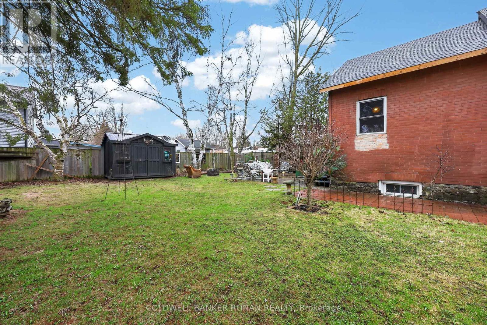 87 WELLINGTON STREET E - 29