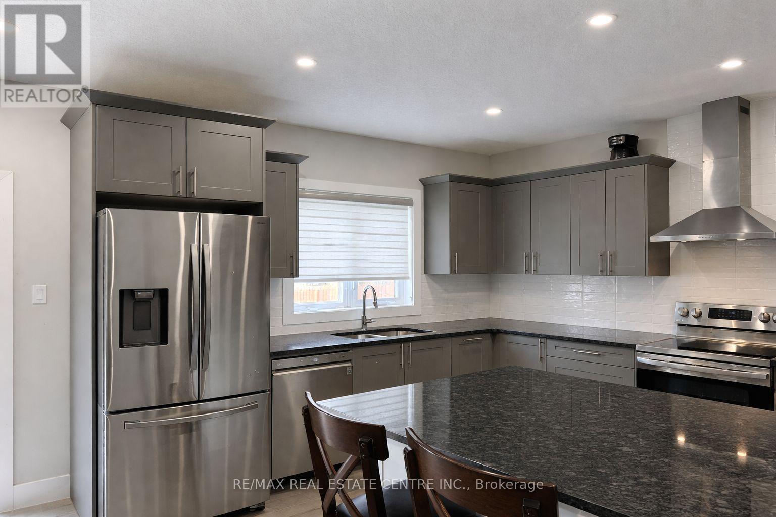 54 WAYSIDE LANE - 7