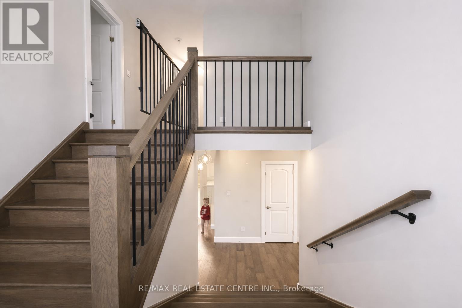 54 WAYSIDE LANE - 12