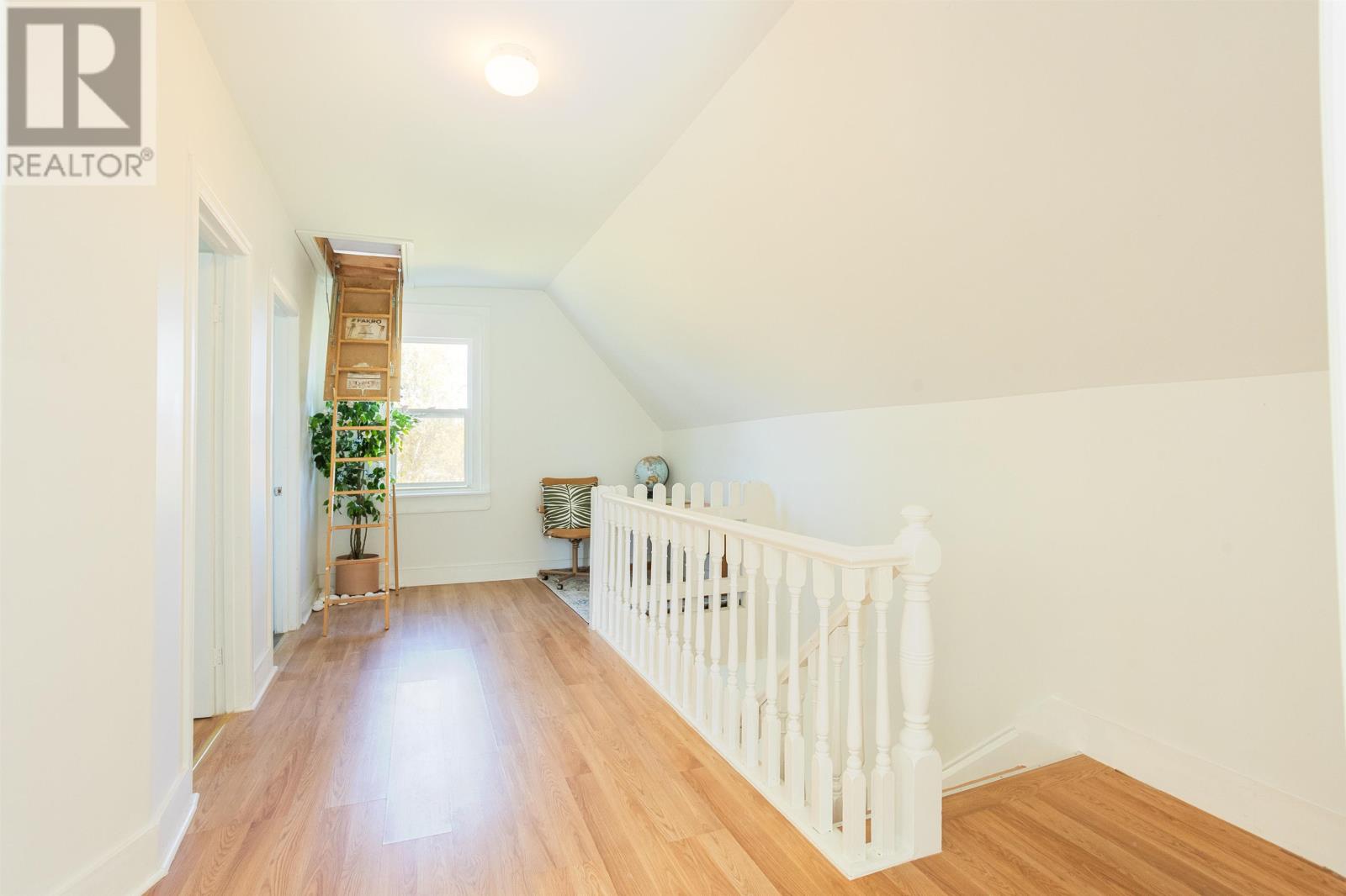 3293 Fort Augustus Road - 19