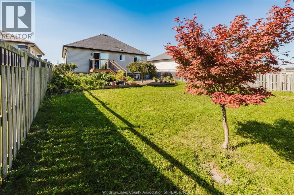 3068 TROUP CRESCENT - 37