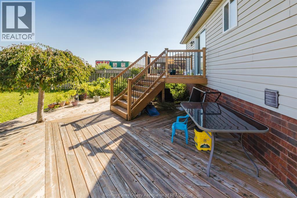 3068 TROUP CRESCENT - 39