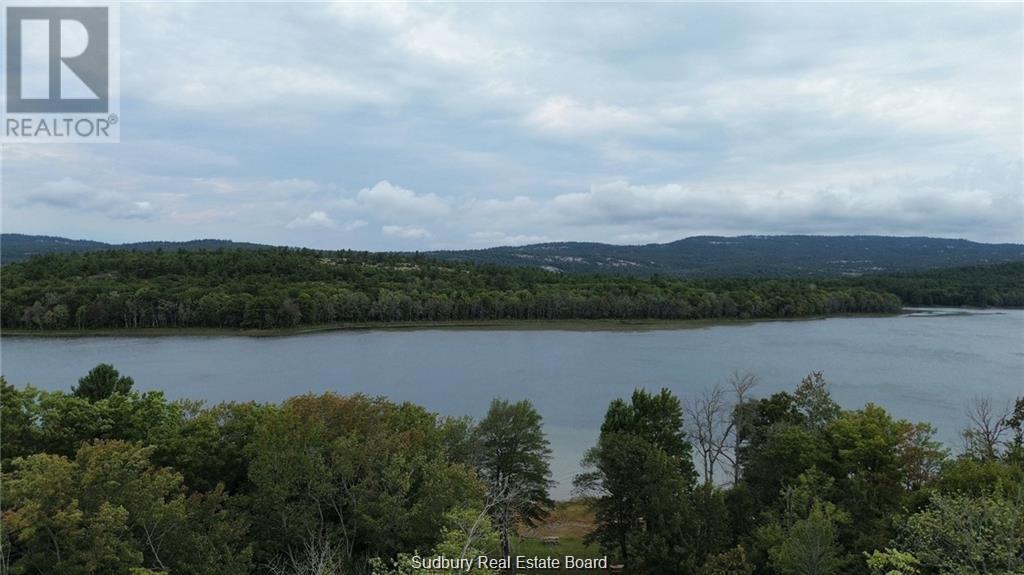 LOT 8 Perry Avenue