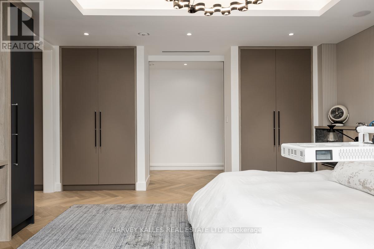 #201 113 DUPONT STREET - 20