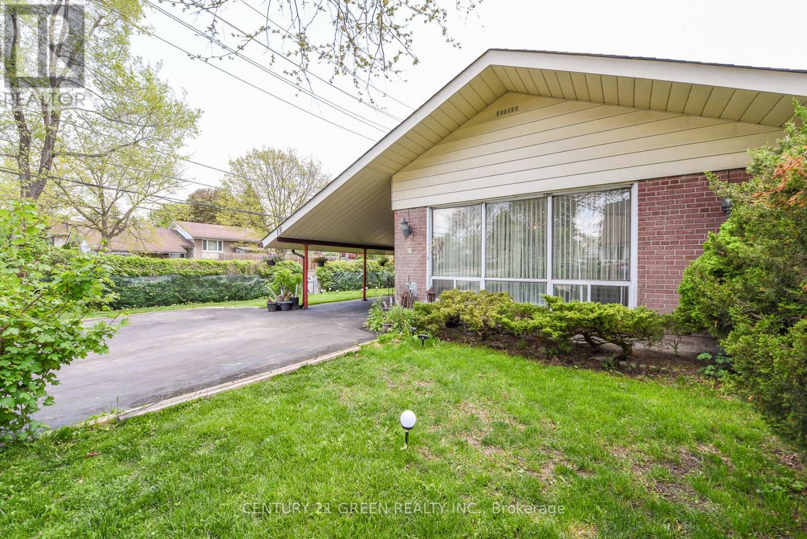 19 ERIKSDALE ROAD - 10