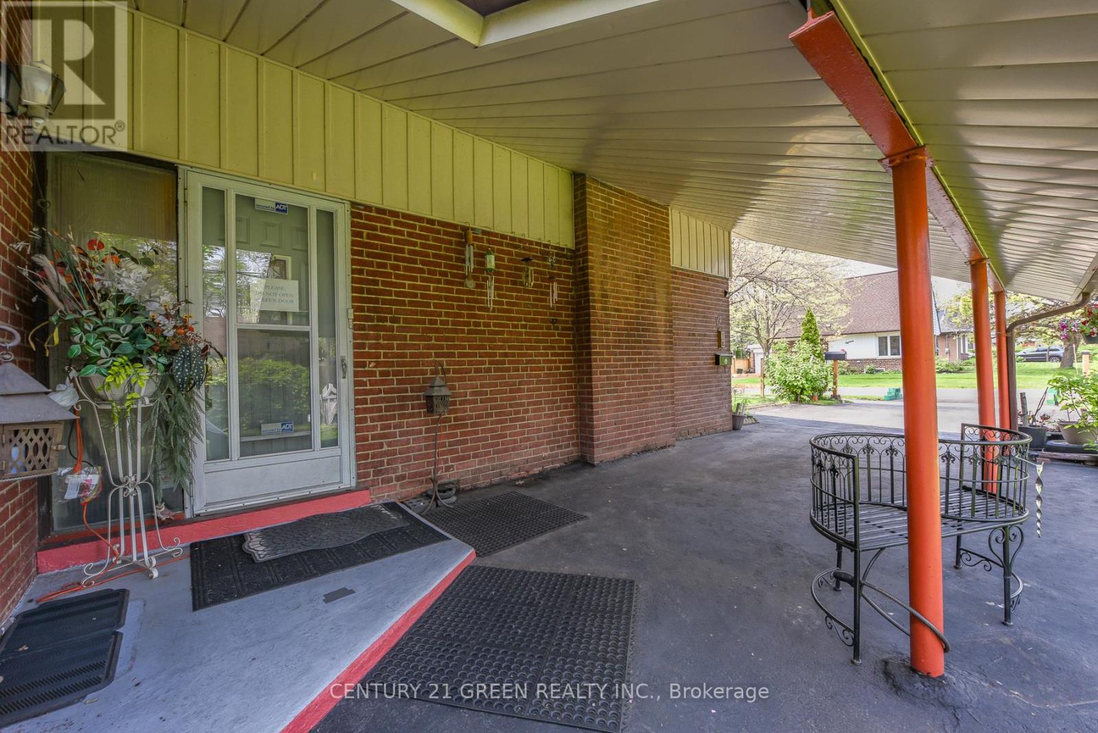 19 ERIKSDALE ROAD - 12