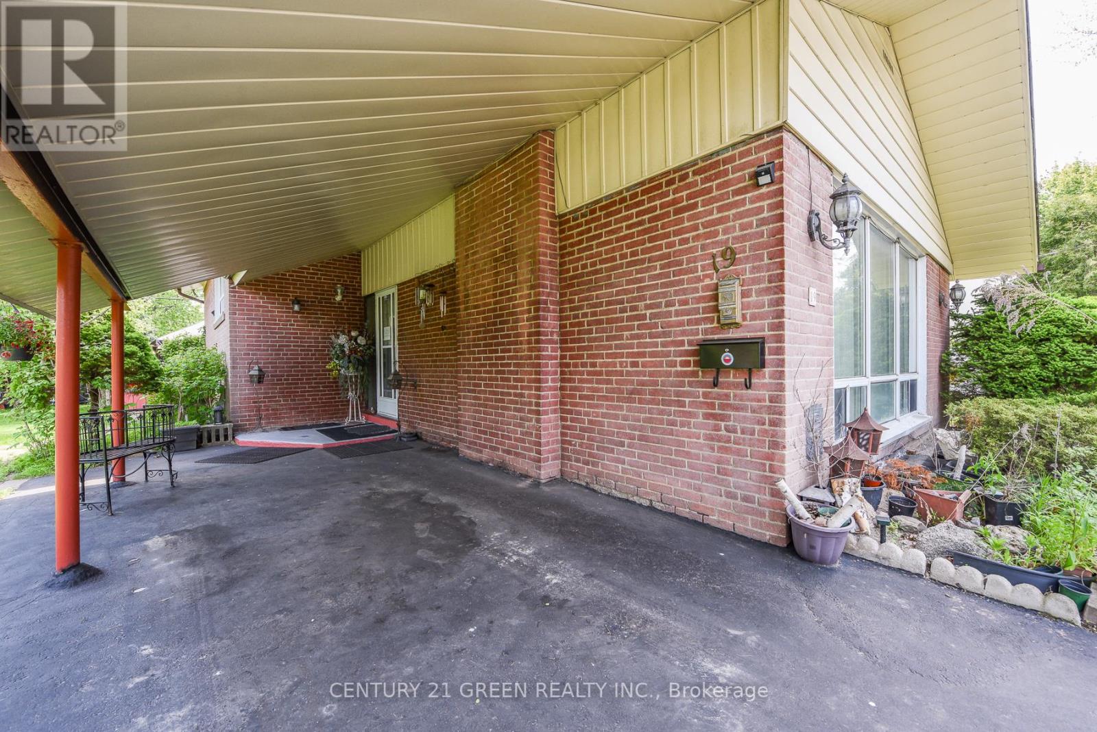 19 ERIKSDALE ROAD - 13