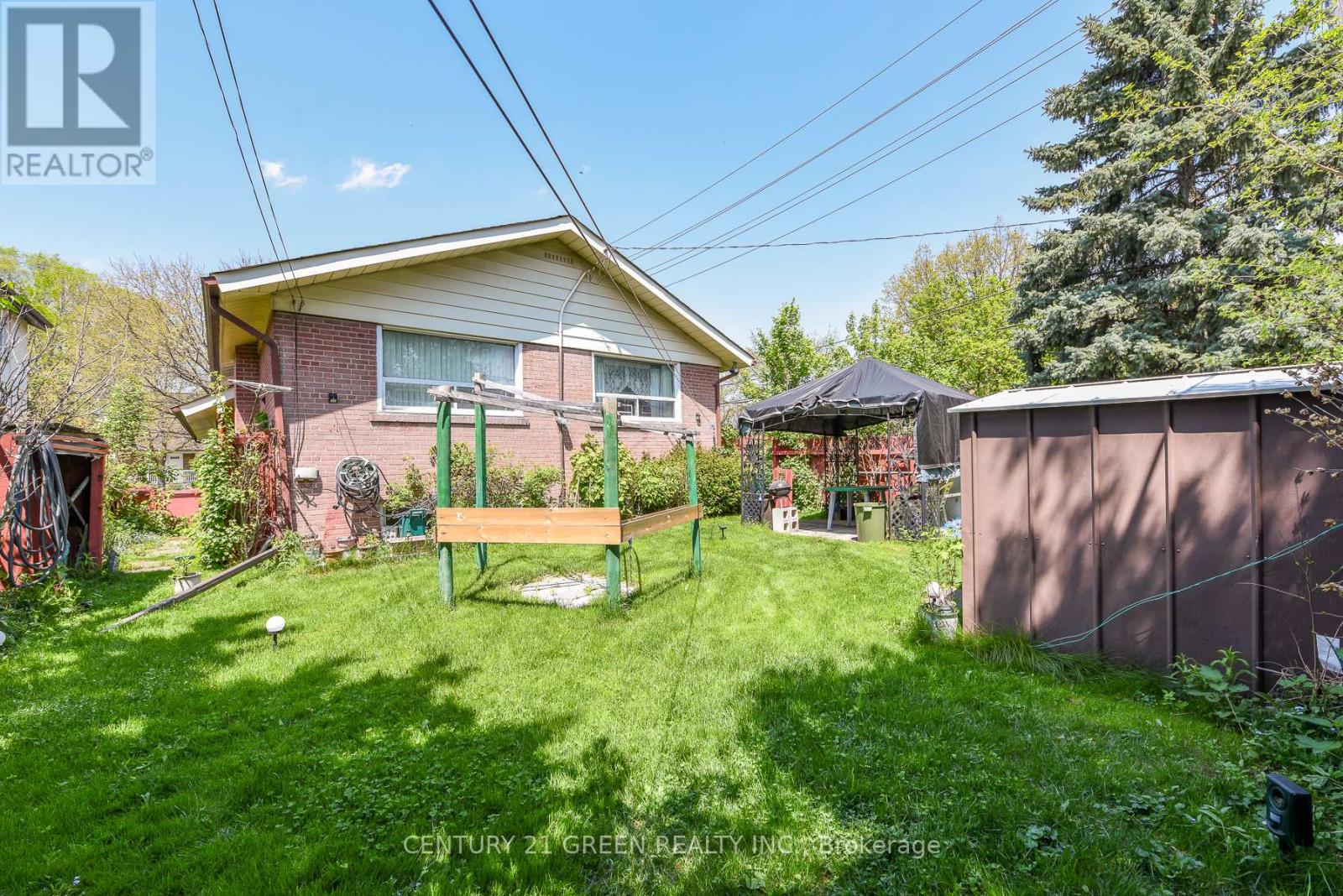 19 ERIKSDALE ROAD - 17