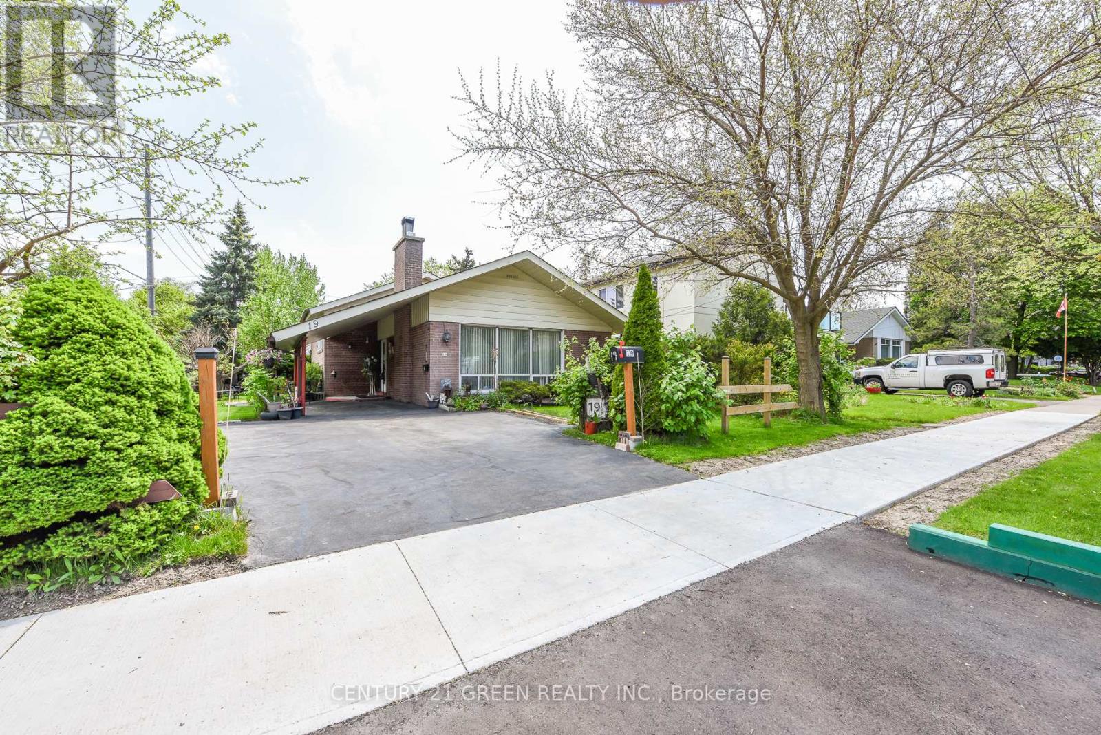 19 ERIKSDALE ROAD - 2