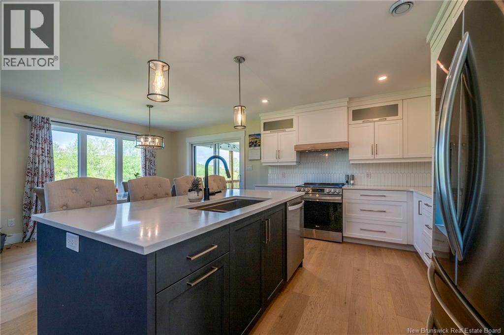 123 King's Bridge Boulevard - 10