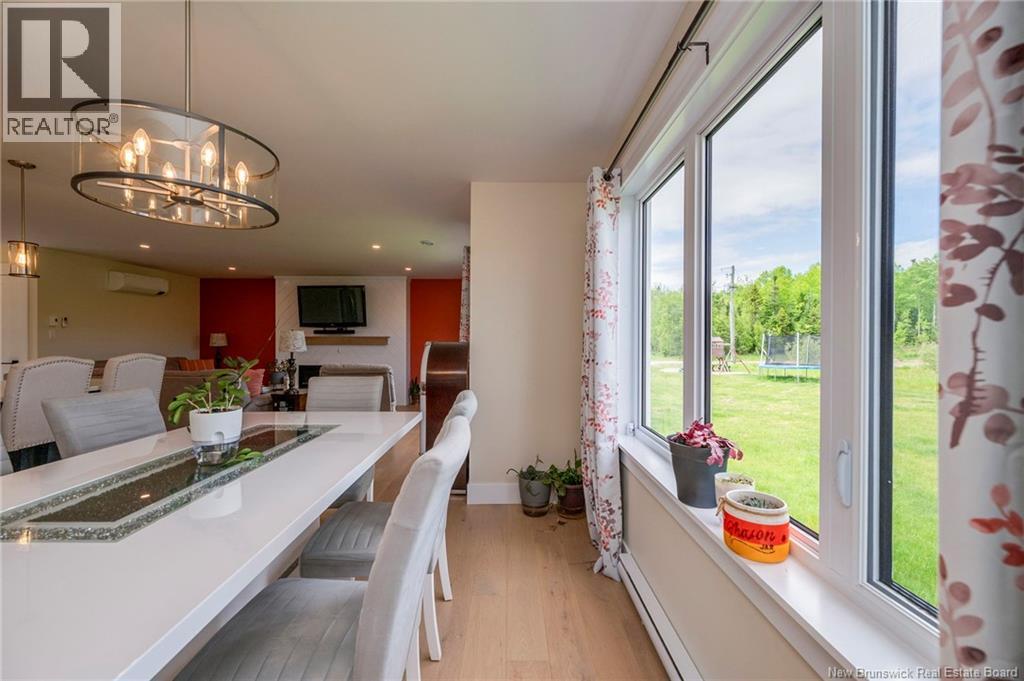 123 King's Bridge Boulevard - 12