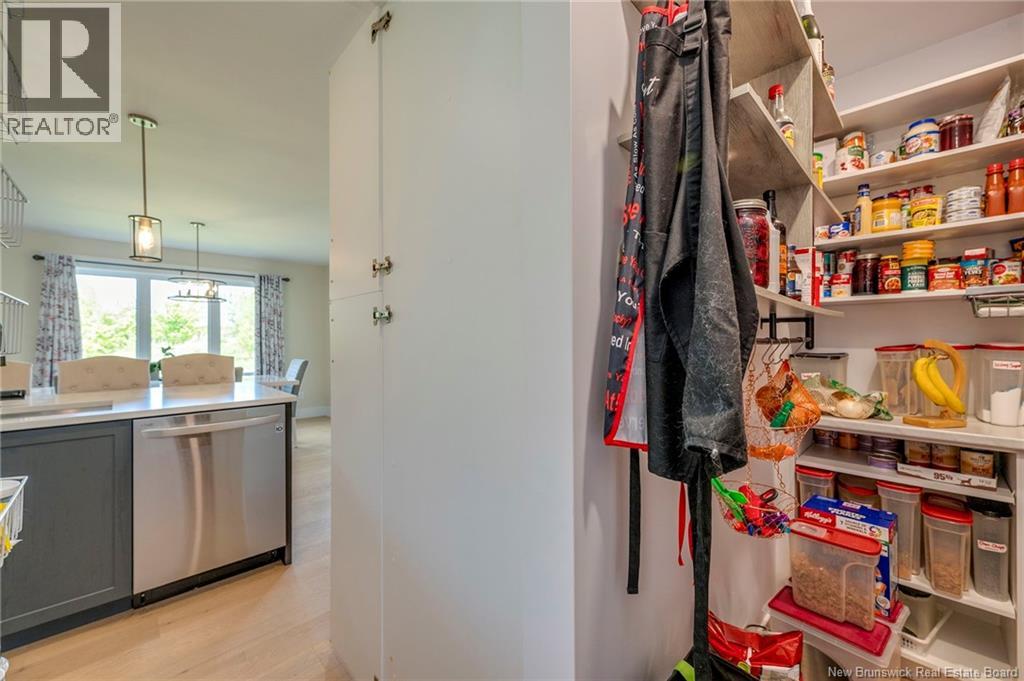 123 King's Bridge Boulevard - 13