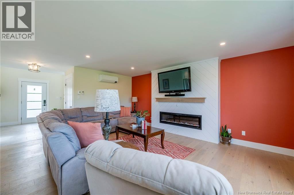 123 King's Bridge Boulevard - 18