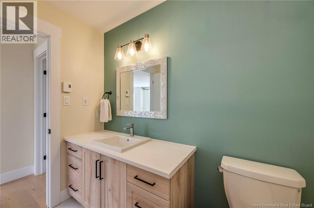 123 King's Bridge Boulevard - 38
