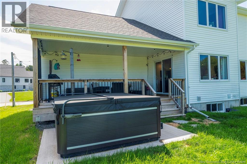 123 King's Bridge Boulevard - 42