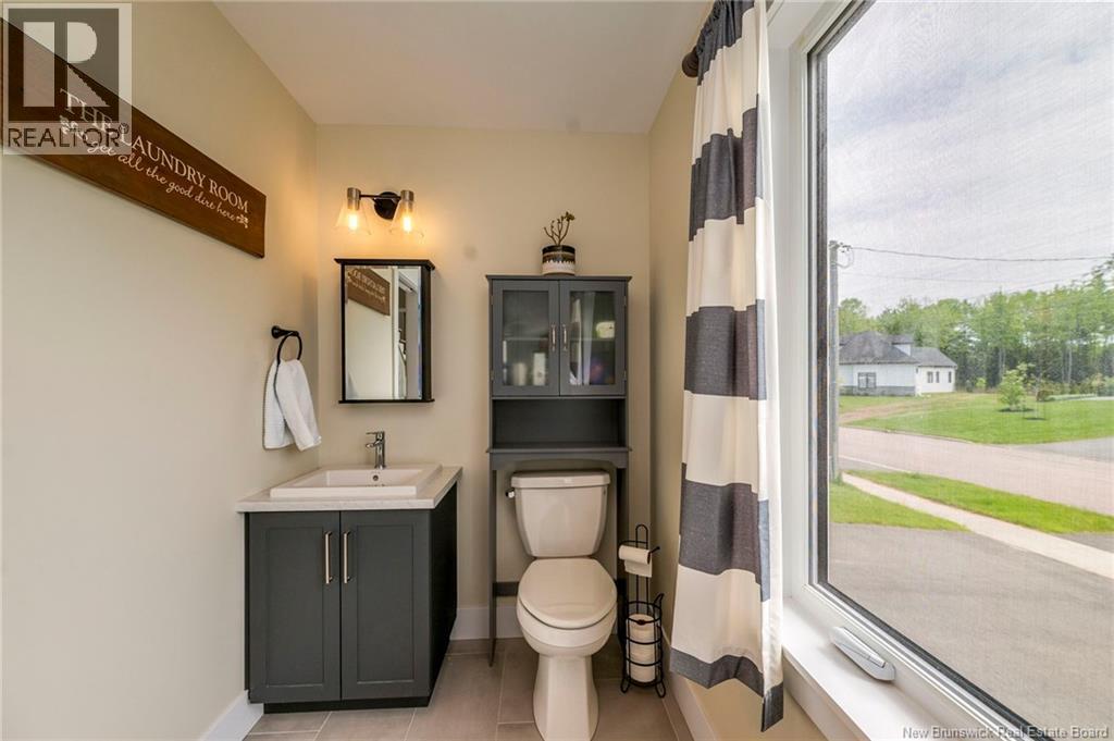 123 King's Bridge Boulevard - 7